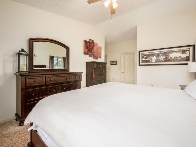 6755 Meadow Creek Drive, 207, Columbus, OH 43235