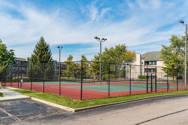 6755 Meadow Creek Drive, 207, Columbus, OH 43235