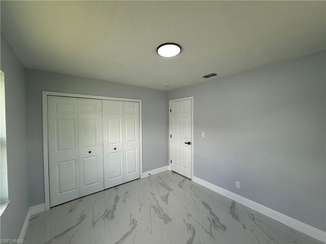 2008 Lotus RD, Fort Myers, FL 33905
