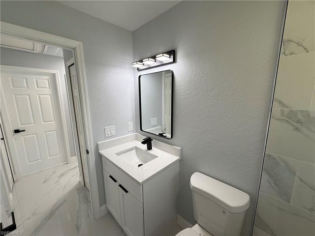 2008 Lotus RD, Fort Myers, FL 33905