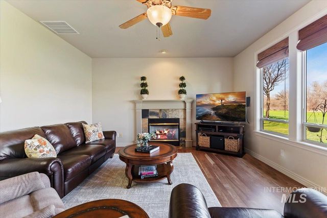 1104 W Colchester Drive, Eagle, ID 83616