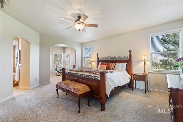 1104 W Colchester Drive, Eagle, ID 83616