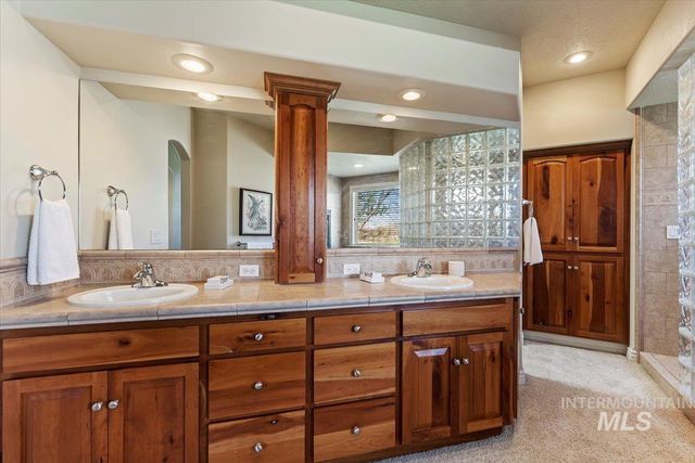 1104 W Colchester Drive, Eagle, ID 83616