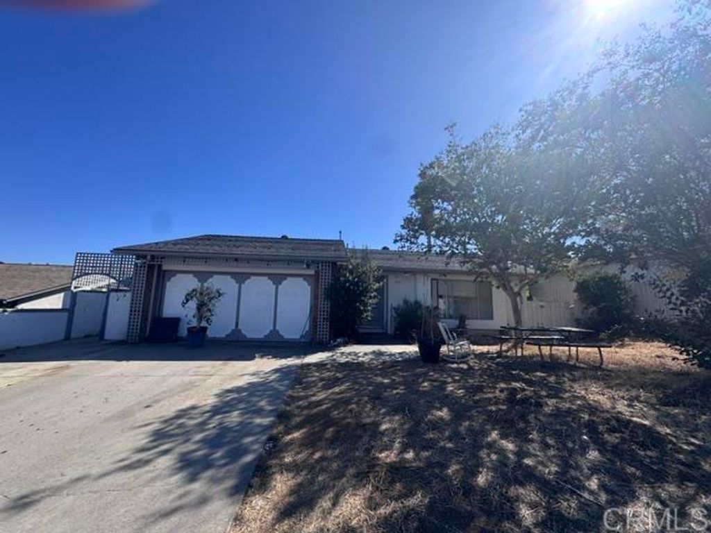 1541 Indian Summer Court, San Marcos, CA 92069 — exterior