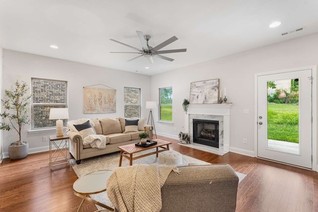 4651 Maryweather Ln, Murfreesboro, TN 37128