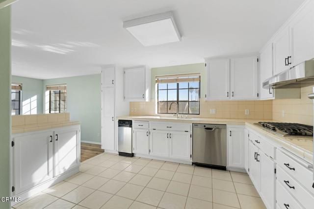 5120 Seabreeze Way, Oxnard, CA 93035