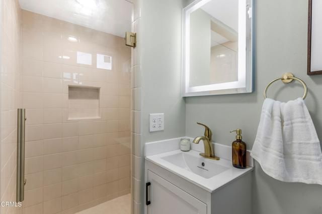 5120 Seabreeze Way, Oxnard, CA 93035