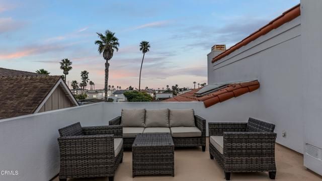 5120 Seabreeze Way, Oxnard, CA 93035