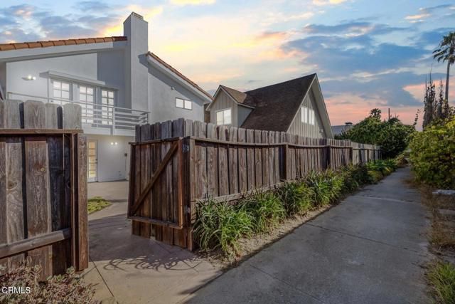 5120 Seabreeze Way, Oxnard, CA 93035