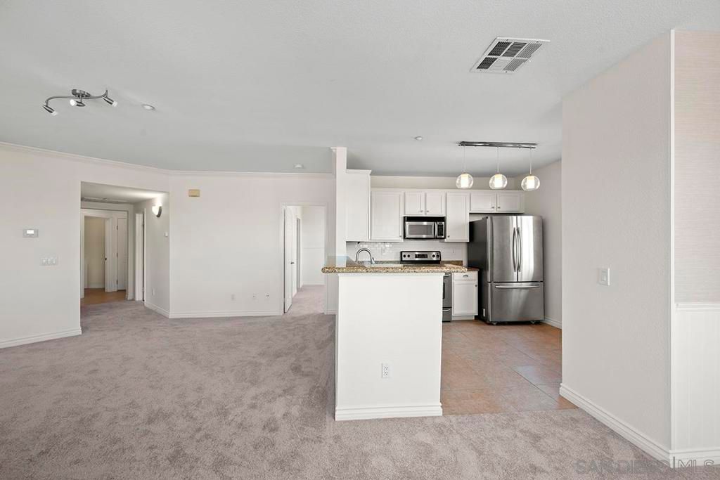 Image 4 of property listing at 3830 Elijah Court 428, San Diego, CA 92130