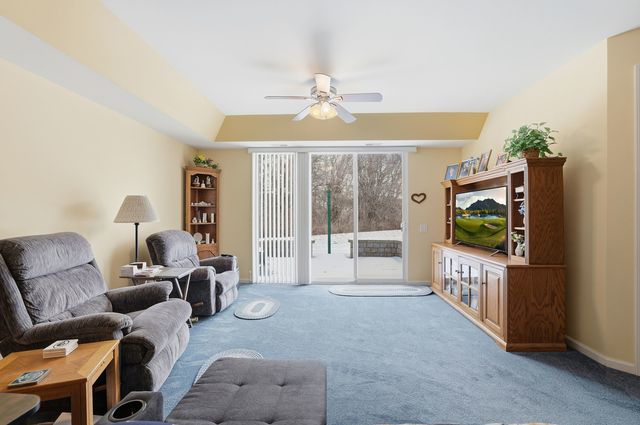 13032 Briargate Drive, Huntley, IL 60142