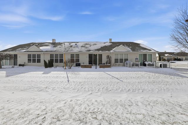 13032 Briargate Drive, Huntley, IL 60142