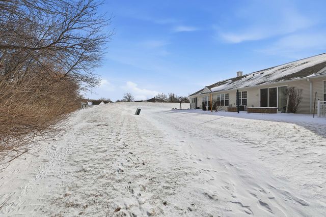 13032 Briargate Drive, Huntley, IL 60142