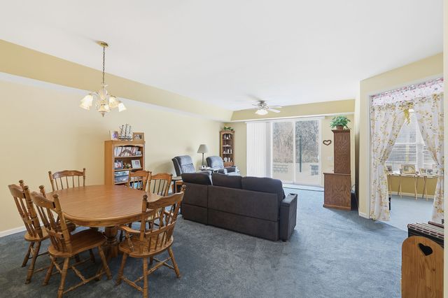 13032 Briargate Drive, Huntley, IL 60142