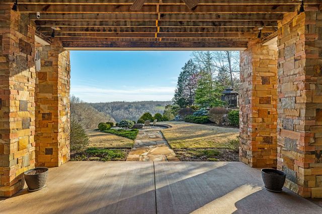 659 Harbour Greens Pl, Sparta, TN 38583