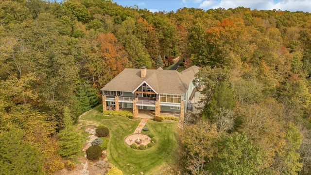 659 Harbour Greens Pl, Sparta, TN 38583