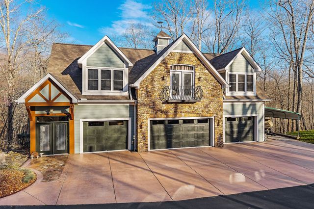 659 Harbour Greens Pl, Sparta, TN 38583