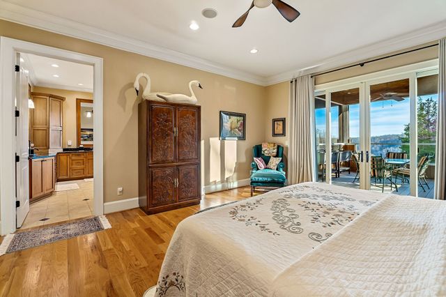 659 Harbour Greens Pl, Sparta, TN 38583