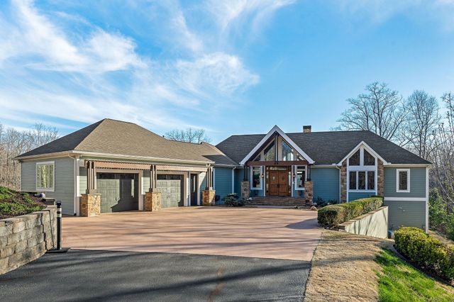 659 Harbour Greens Pl, Sparta, TN 38583