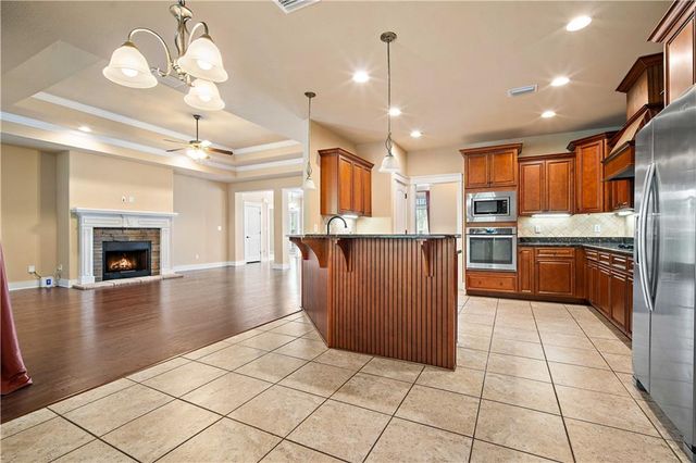 10069 Highfield Way, Mobile, AL 36695