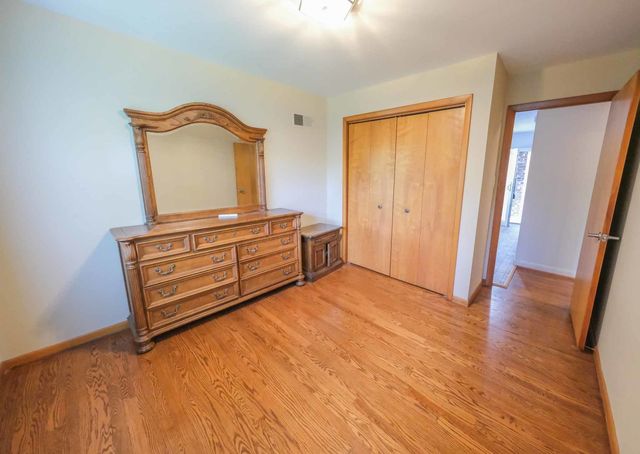 14107 S Cherokee Trail, Homer Glen, IL 60491
