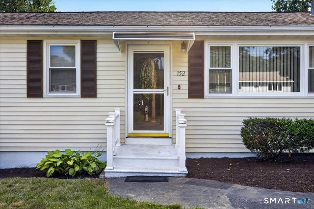 152 Ida Avenue, Derby, CT 06418