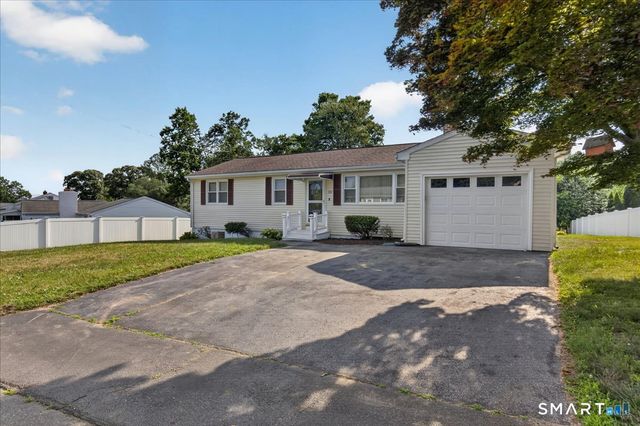 152 Ida Avenue, Derby, CT 06418
