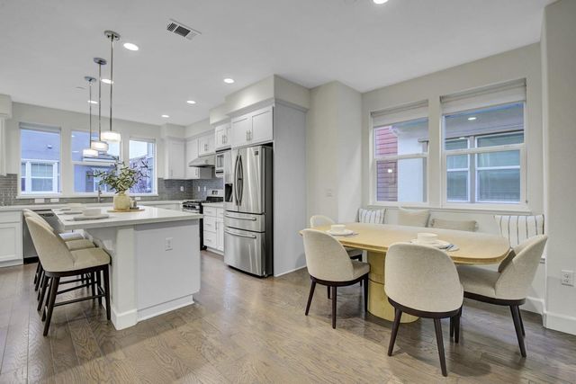 712 Bramble Terrace, Sunnyvale, CA 94086