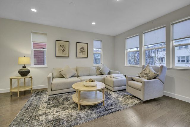 712 Bramble Terrace, Sunnyvale, CA 94086