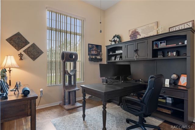 4081 W Roundup Court, Beverly Hills, FL 34465