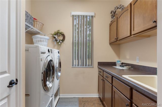 4081 W Roundup Court, Beverly Hills, FL 34465