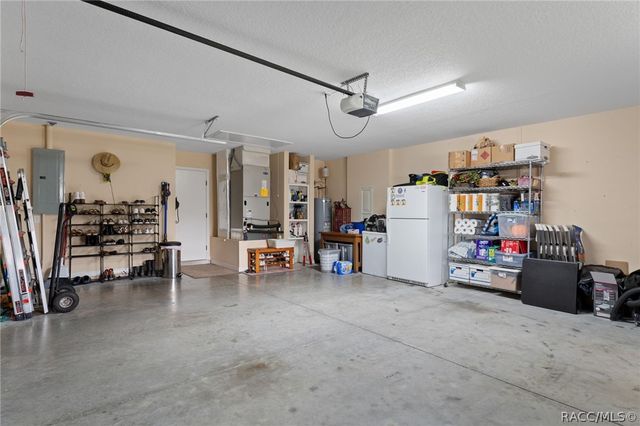 4081 W Roundup Court, Beverly Hills, FL 34465