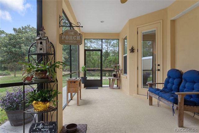 4081 W Roundup Court, Beverly Hills, FL 34465
