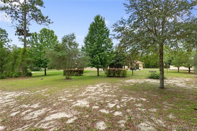 4081 W Roundup Court, Beverly Hills, FL 34465