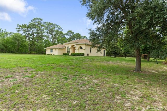 4081 W Roundup Court, Beverly Hills, FL 34465