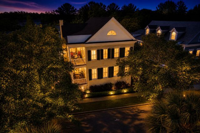 66 Sowell Street, Mount Pleasant, SC 29464
