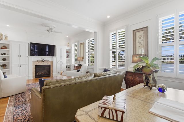 66 Sowell Street, Mount Pleasant, SC 29464