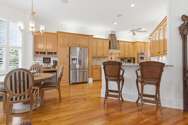 66 Sowell Street, Mount Pleasant, SC 29464