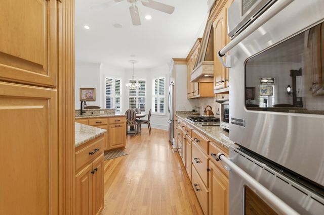 66 Sowell Street, Mount Pleasant, SC 29464