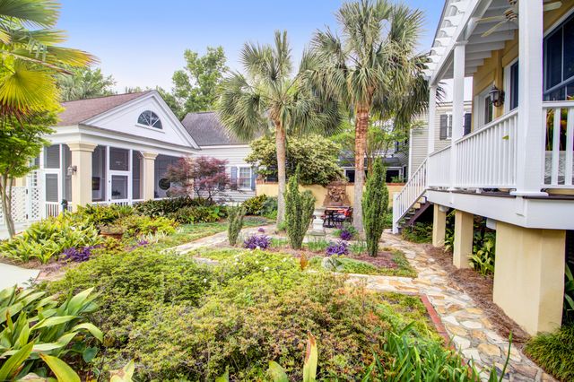 66 Sowell Street, Mount Pleasant, SC 29464