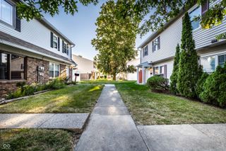 4839 Oakwood Trail, Indianapolis, IN 46268