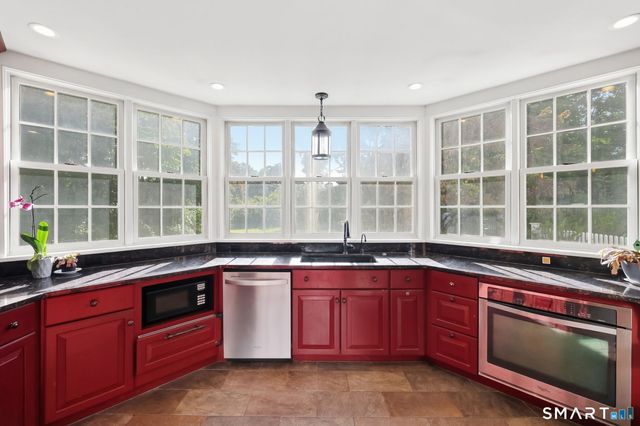 85 Tolland Green, Tolland, CT 06084