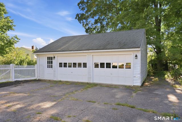 85 Tolland Green, Tolland, CT 06084