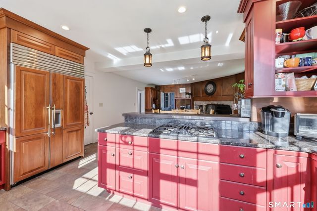 85 Tolland Green, Tolland, CT 06084