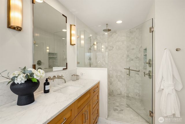 3420 E Denny Way, Seattle, WA 98112