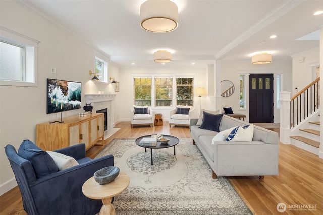 3420 E Denny Way, Seattle, WA 98112