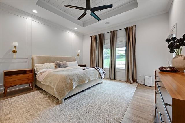25102 W 98th Place, Lenexa, KS 66227