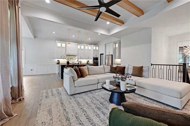 25102 W 98th Place, Lenexa, KS 66227