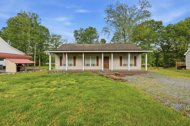 5457 Willow Springs Road, Young Harris, GA 30582
