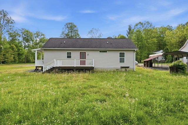 5457 Willow Springs Road, Young Harris, GA 30582